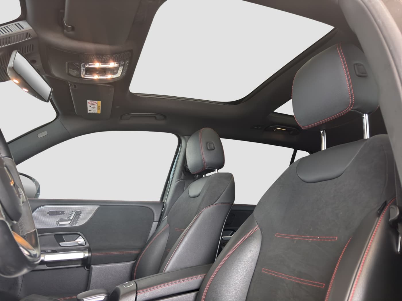 Mercedes-Benz EQB 350 4M Bild 16