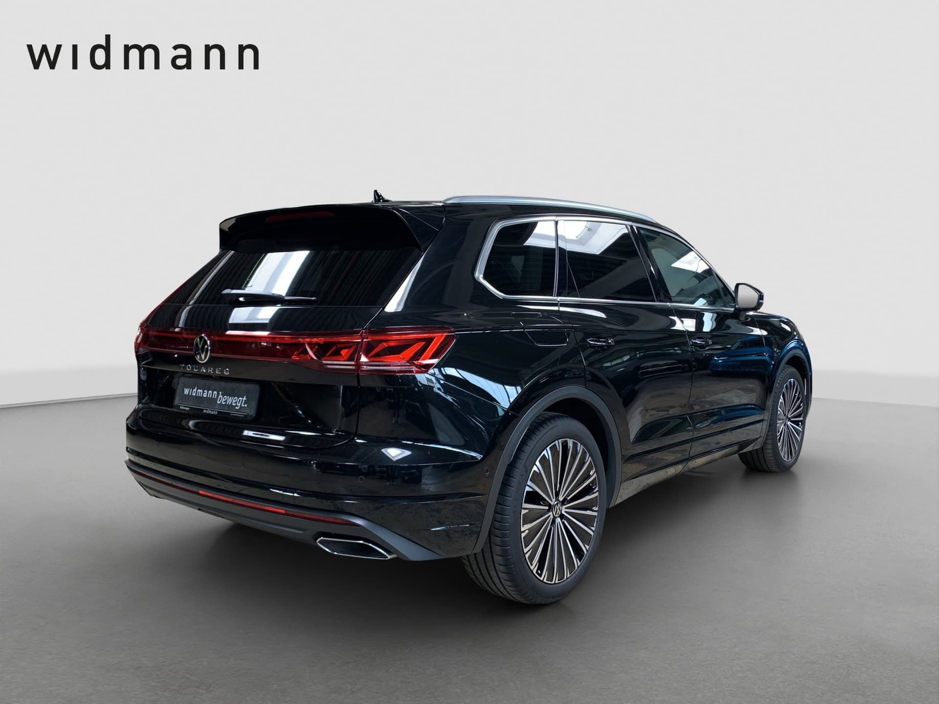 Volkswagen Touareg Elegance 3.0 l V6 TSI 4MOTION 8-Gang-Automatik (Tiptronic) Bild 2
