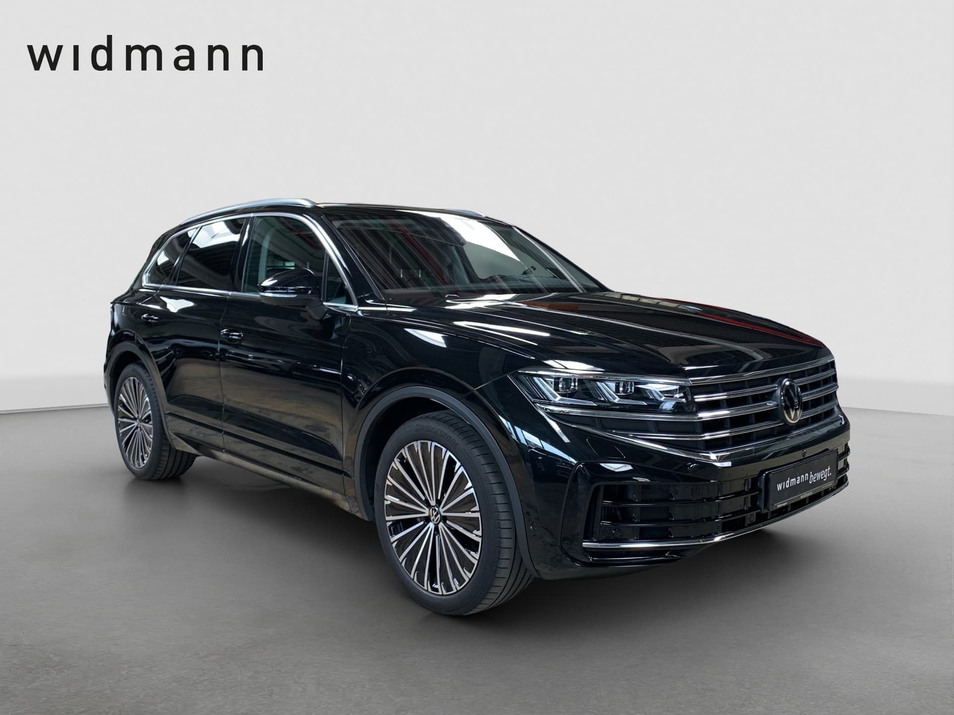 Volkswagen Touareg Elegance 3.0 l V6 TSI 4MOTION 8-Gang-Automatik (Tiptronic) Bild 7