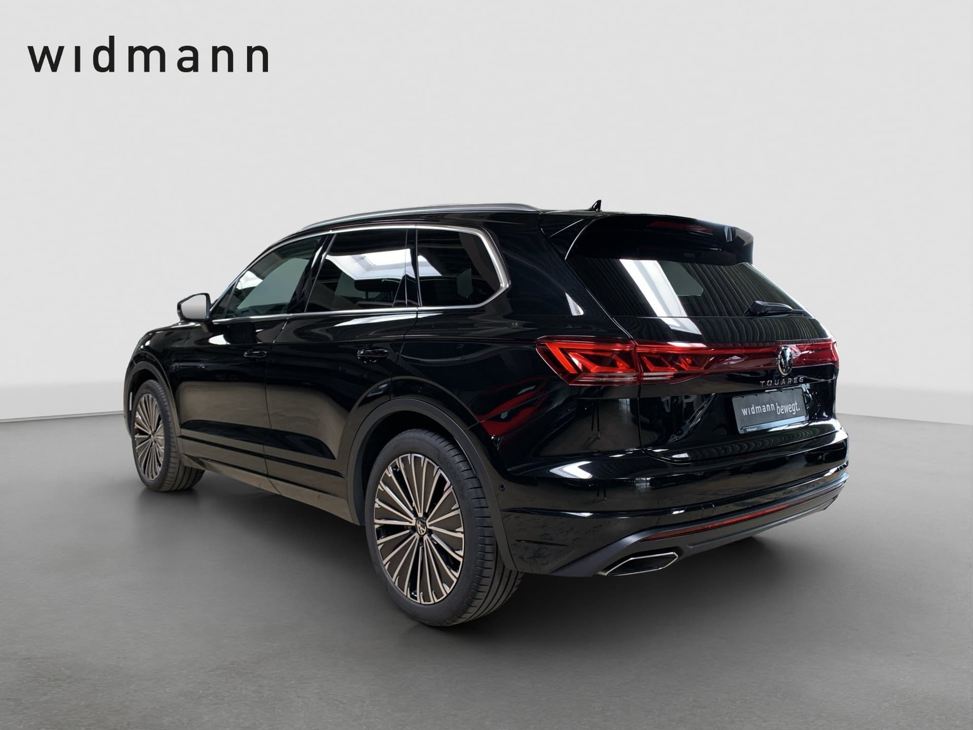 Volkswagen Touareg Elegance 3.0 l V6 TSI 4MOTION 8-Gang-Automatik (Tiptronic) Bild 8
