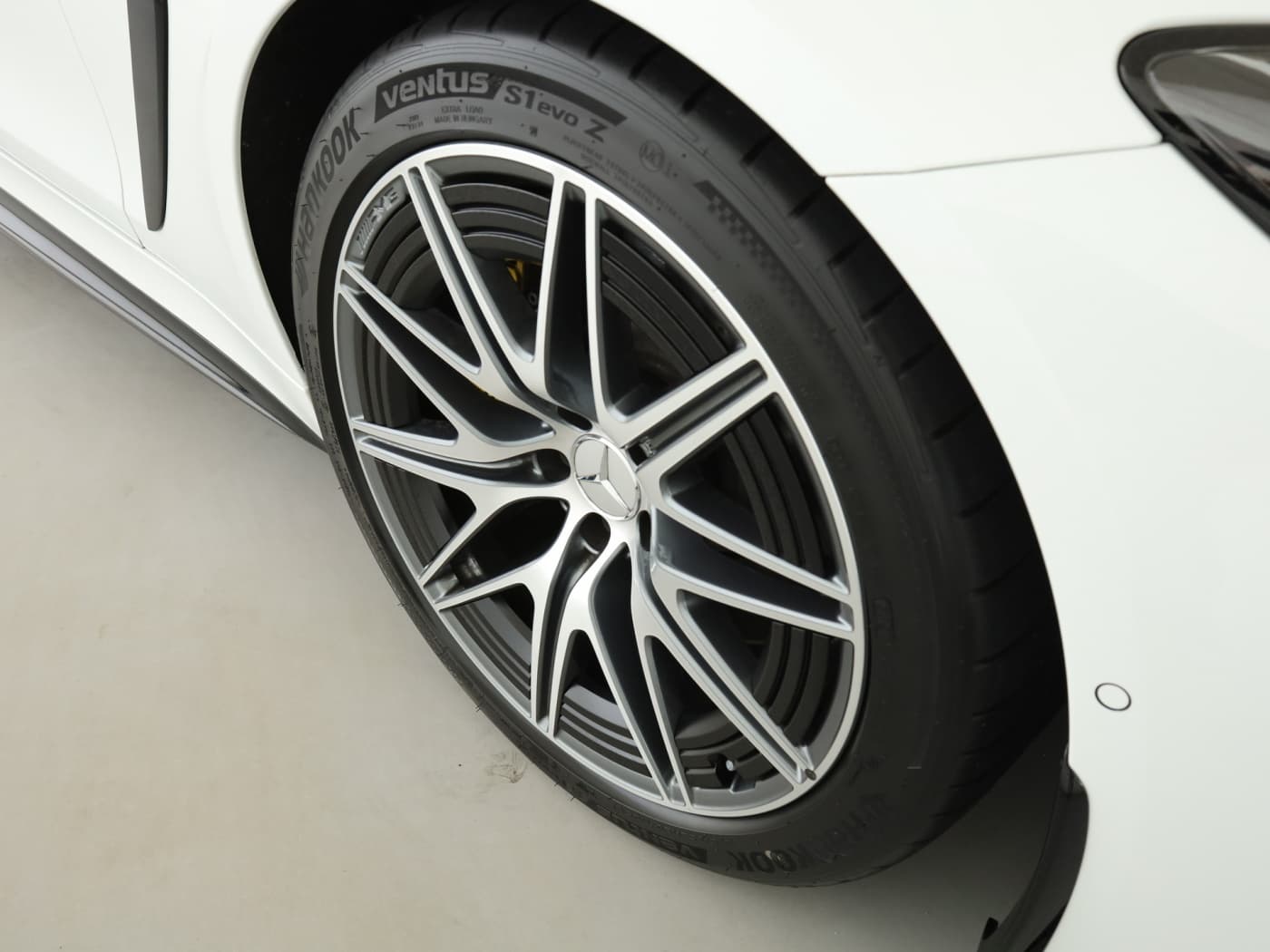 Mercedes-Benz AMG GT 63 4M+ Bild 22