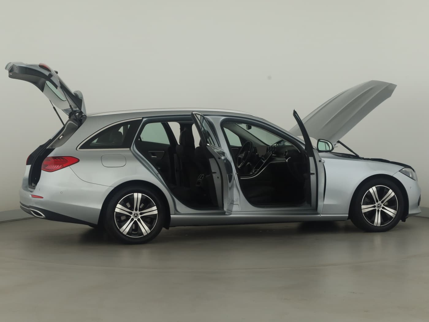 Mercedes-Benz C 220 d T Bild 8