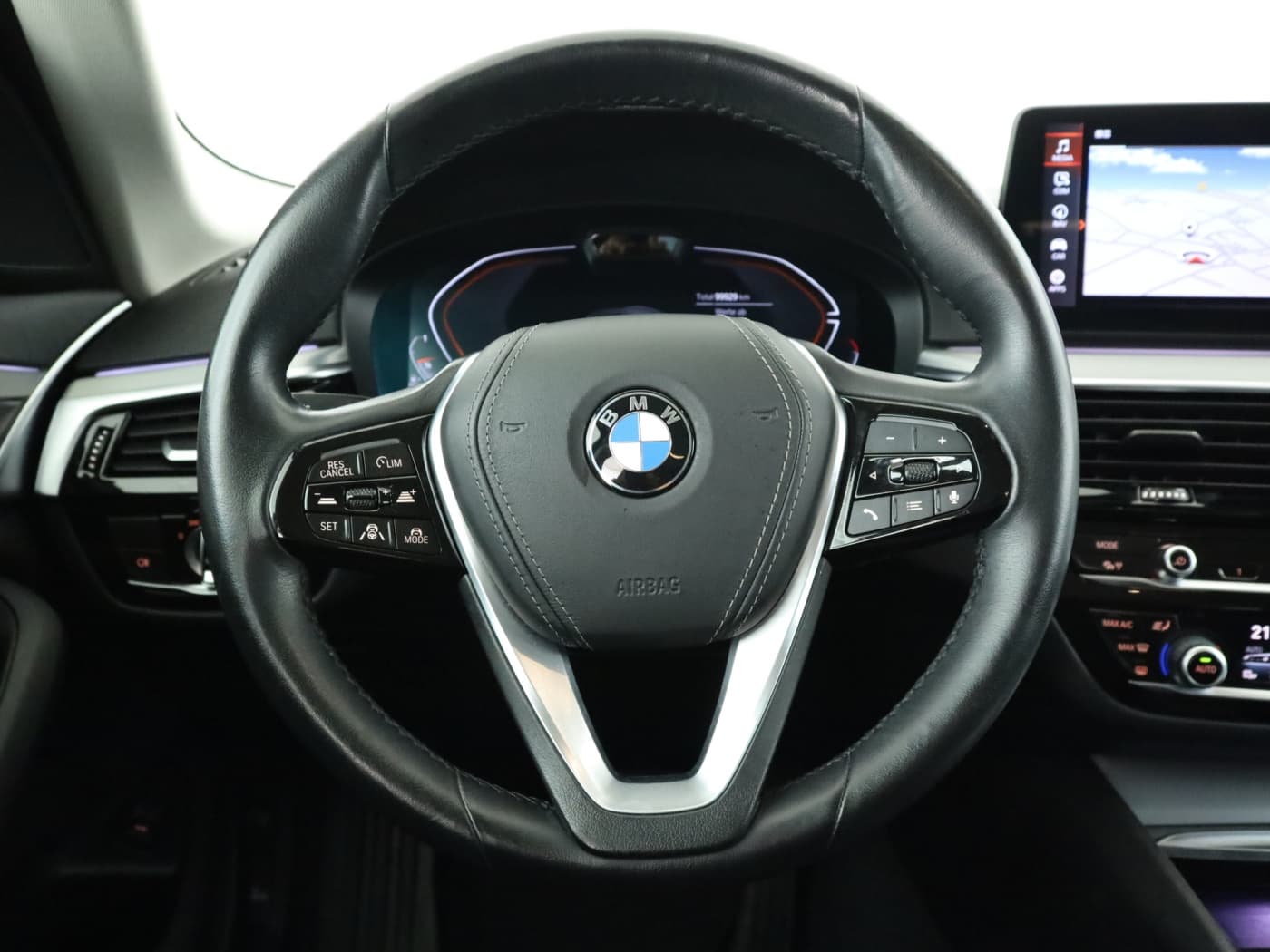 BMW 520 d Mild Hybrid Bild 11