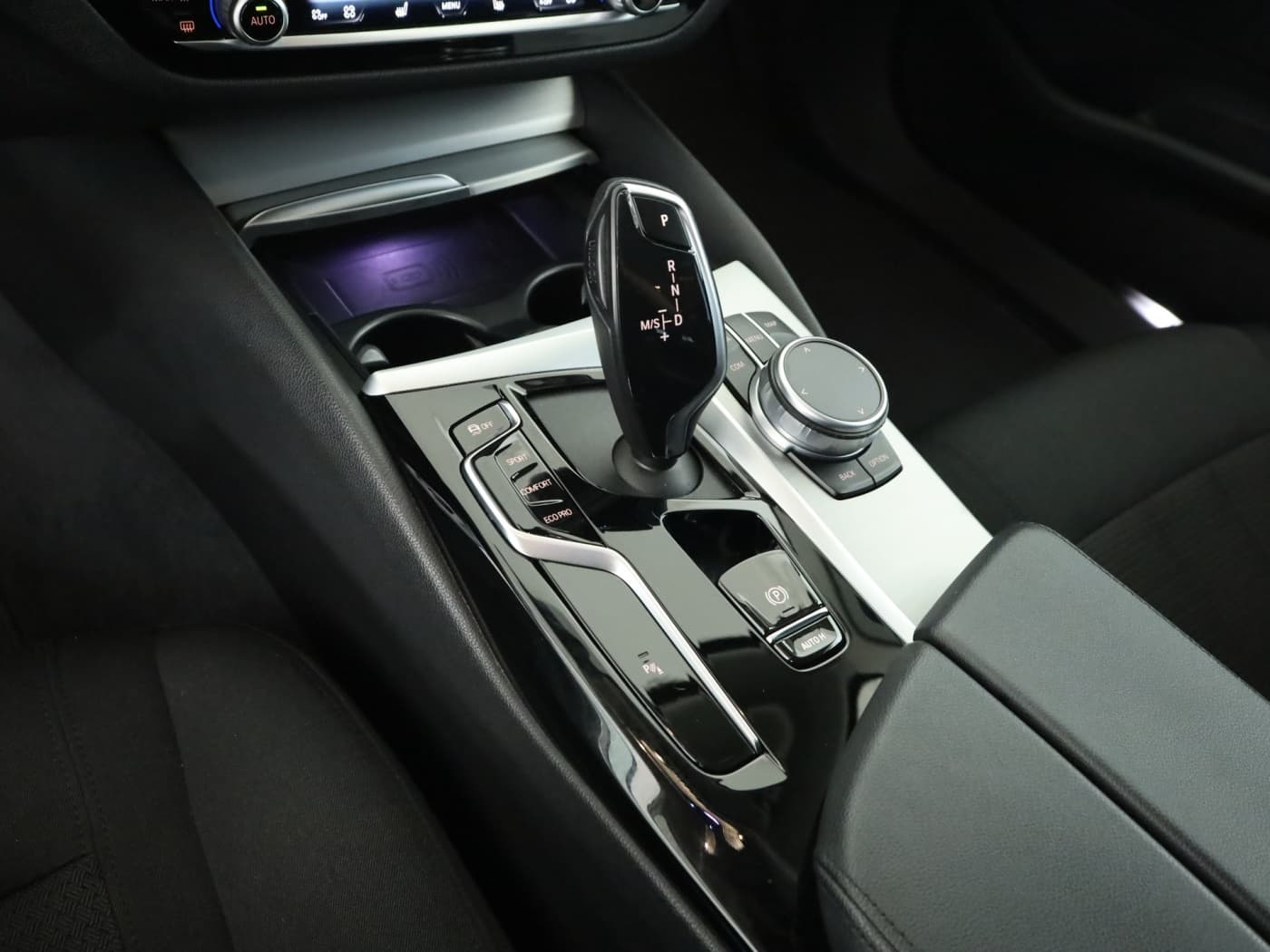 BMW 520 d Mild Hybrid Bild 15