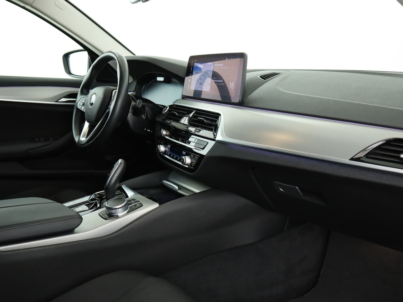 BMW 520 d Mild Hybrid Bild 17