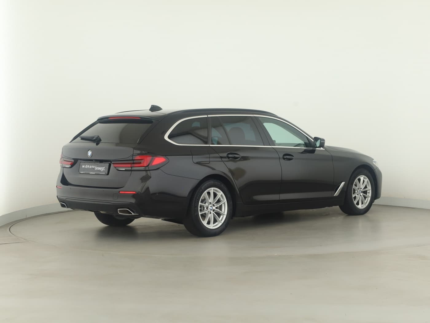 BMW 520 d Mild Hybrid Bild 6