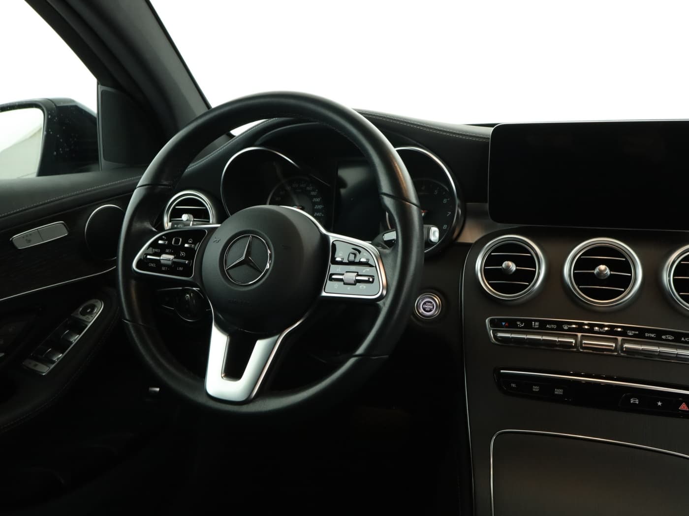 Mercedes-Benz GLC 200 4M Coup Bild 10