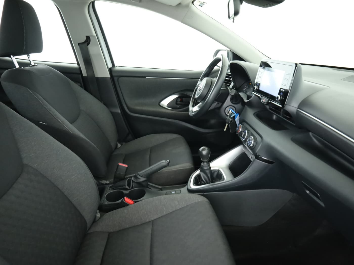 TOYOTA Yaris 1.5 Dual-VVT-iE Comfort Bild 17