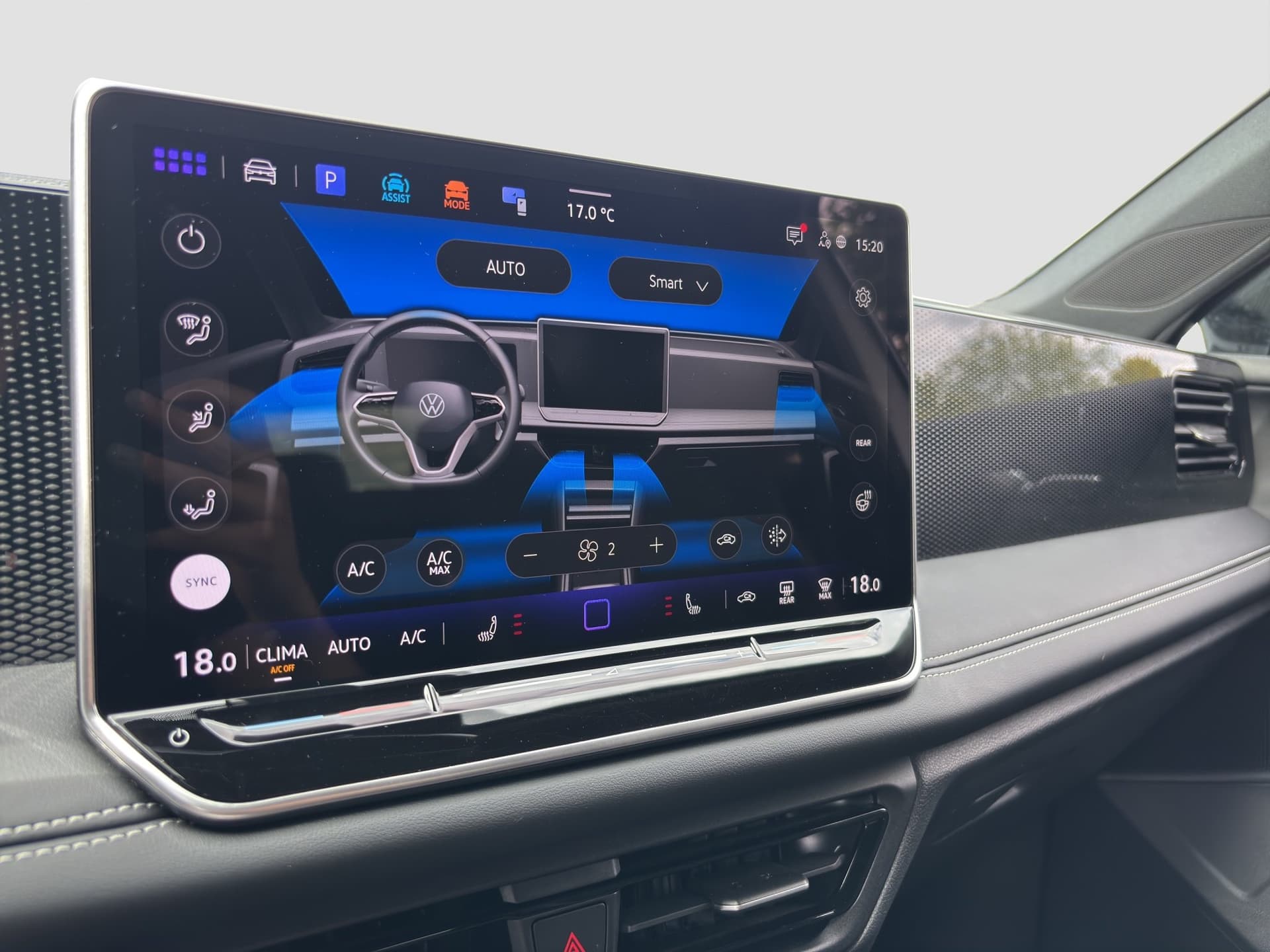 Volkswagen Tiguan GOAL 1.5 eTSI 150 PS DSG AHK NAVI ACC KAMERA Bild 12