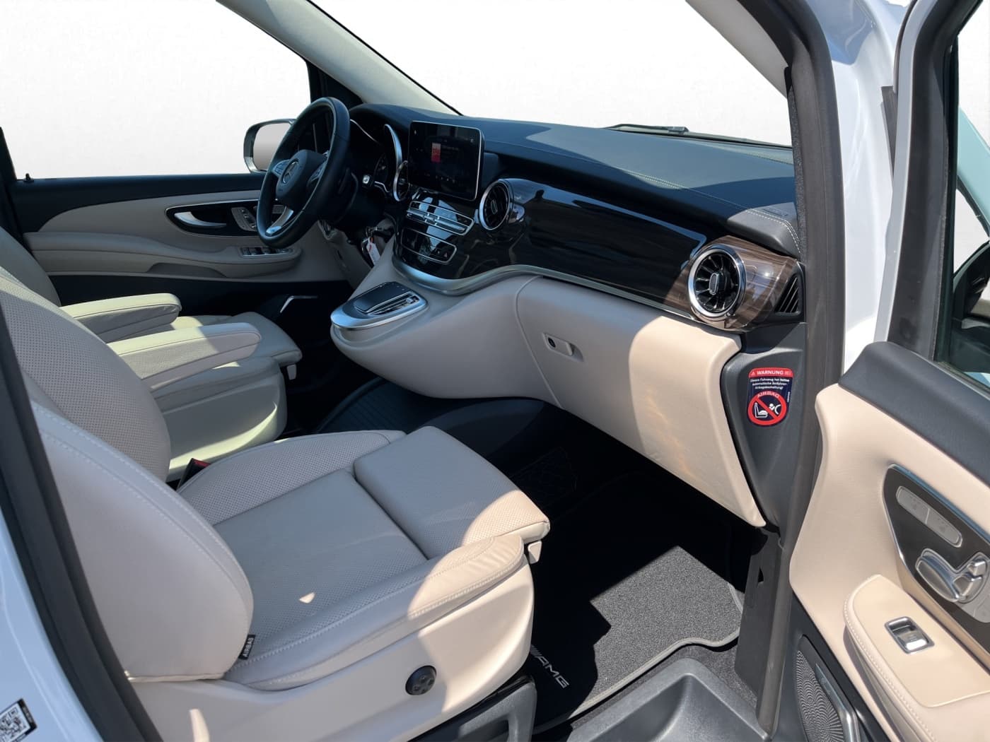 Mercedes-Benz V 300 d 4MATIC AVANTGARDE EDITION AMG Bild 14