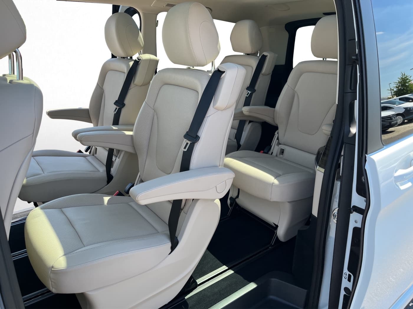 Mercedes-Benz V 300 d 4MATIC AVANTGARDE EDITION AMG Bild 16