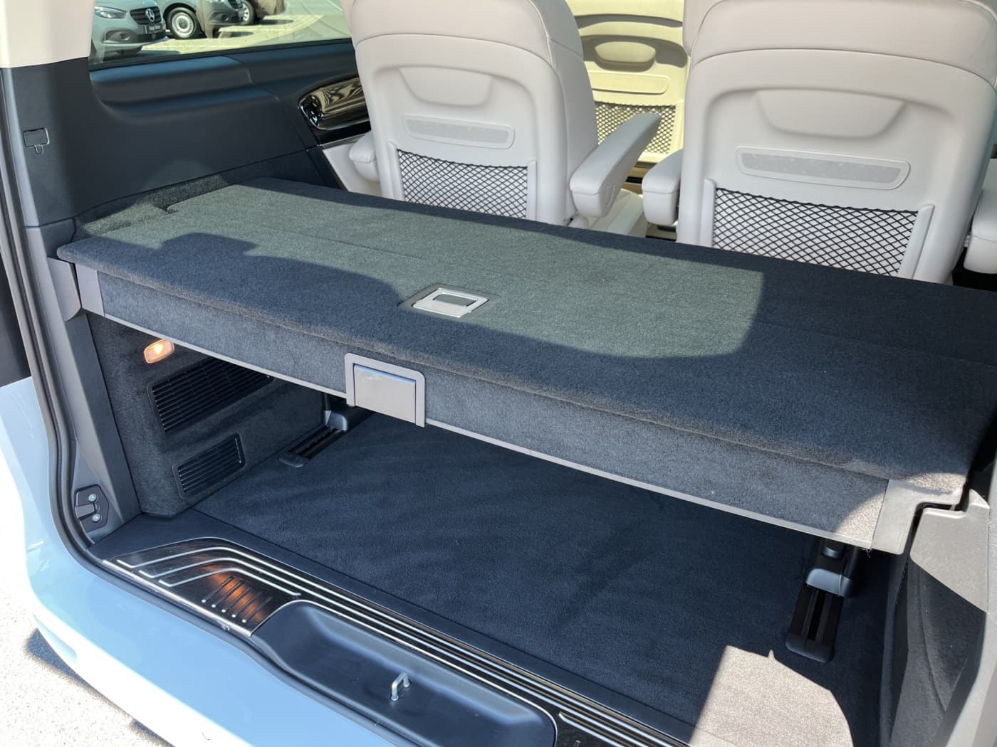 Mercedes-Benz V 300 d 4MATIC AVANTGARDE EDITION AMG Bild 23