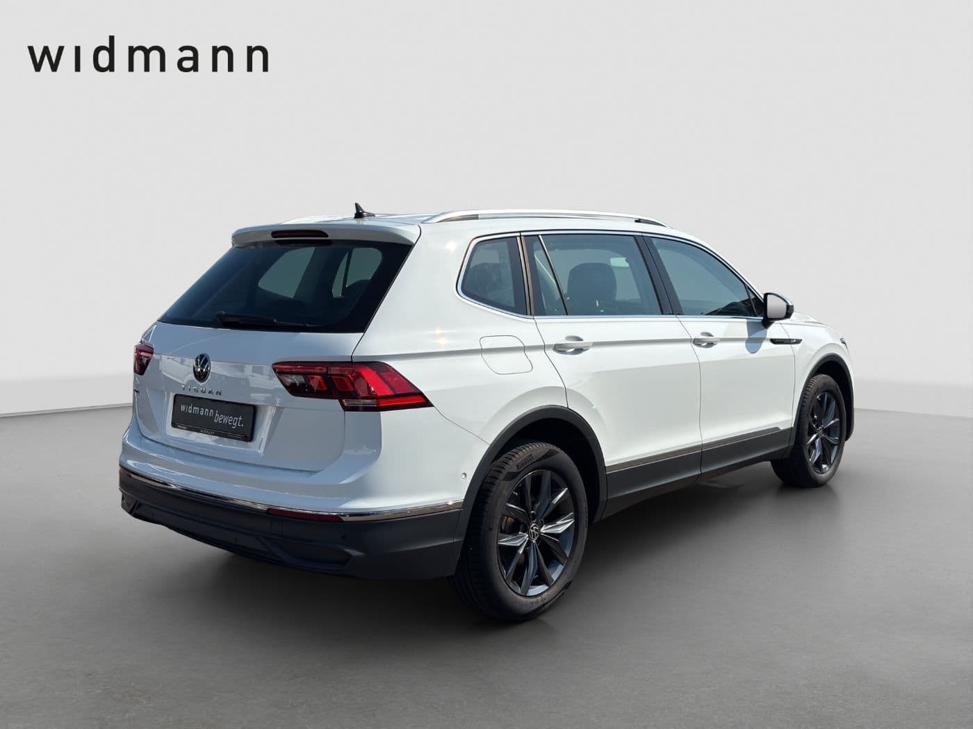 Volkswagen Tiguan Allspace Life 1.5 TSI 150 PS DSG AHK Standheizung NAVI ACC Bild 3