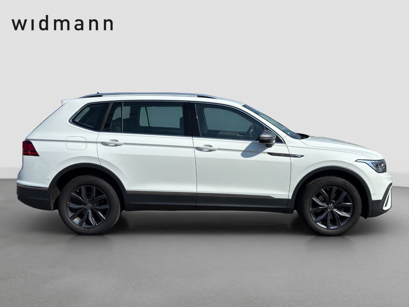 Volkswagen Tiguan Allspace Life 1.5 TSI 150 PS DSG AHK Standheizung NAVI ACC Bild 6