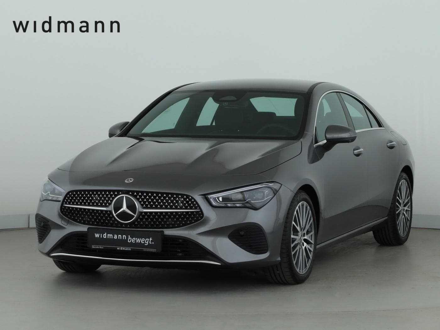 Mercedes-Benz CLA 180 Coup Bild 1