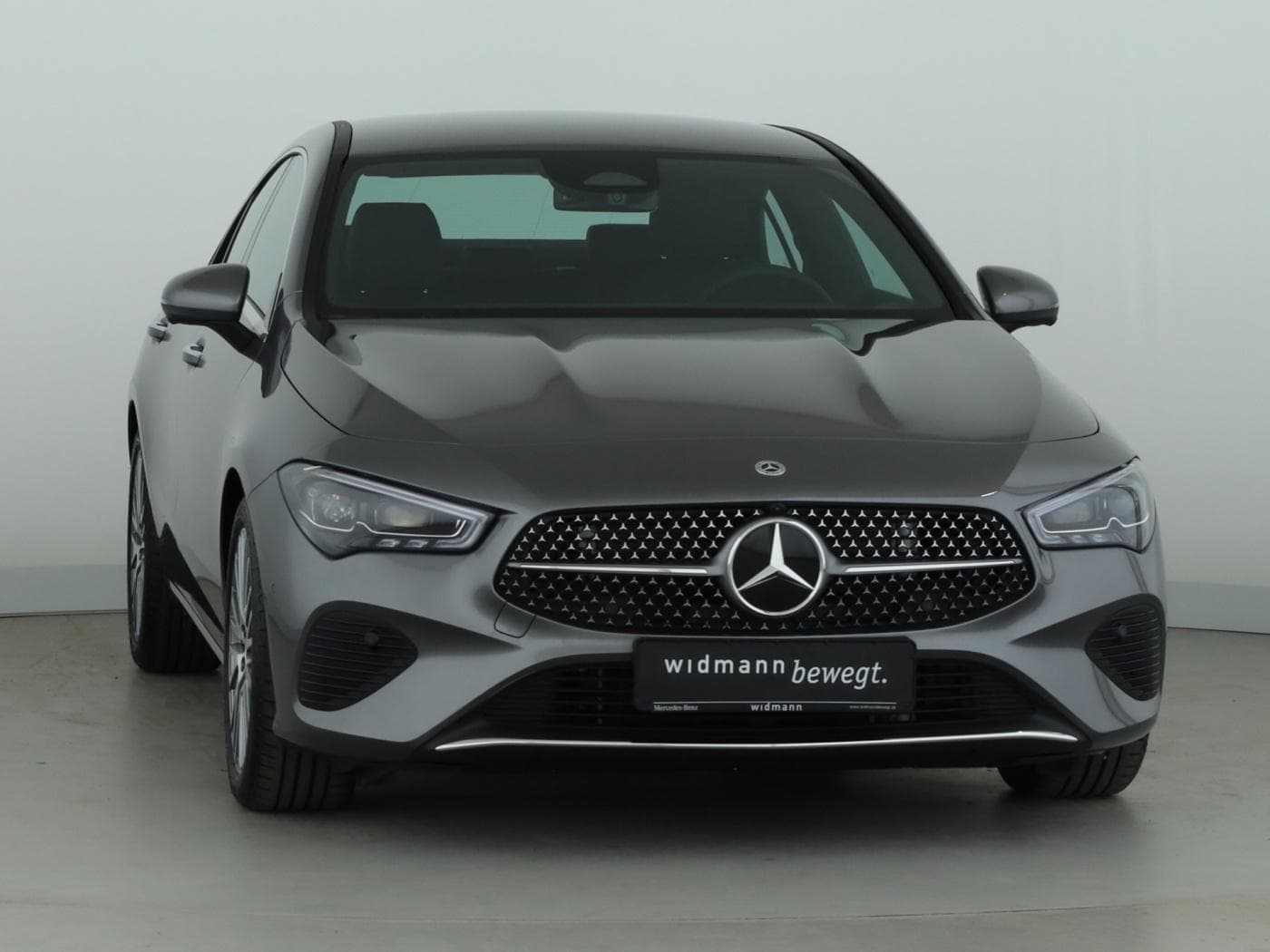 Mercedes-Benz CLA 180 Coup Bild 3