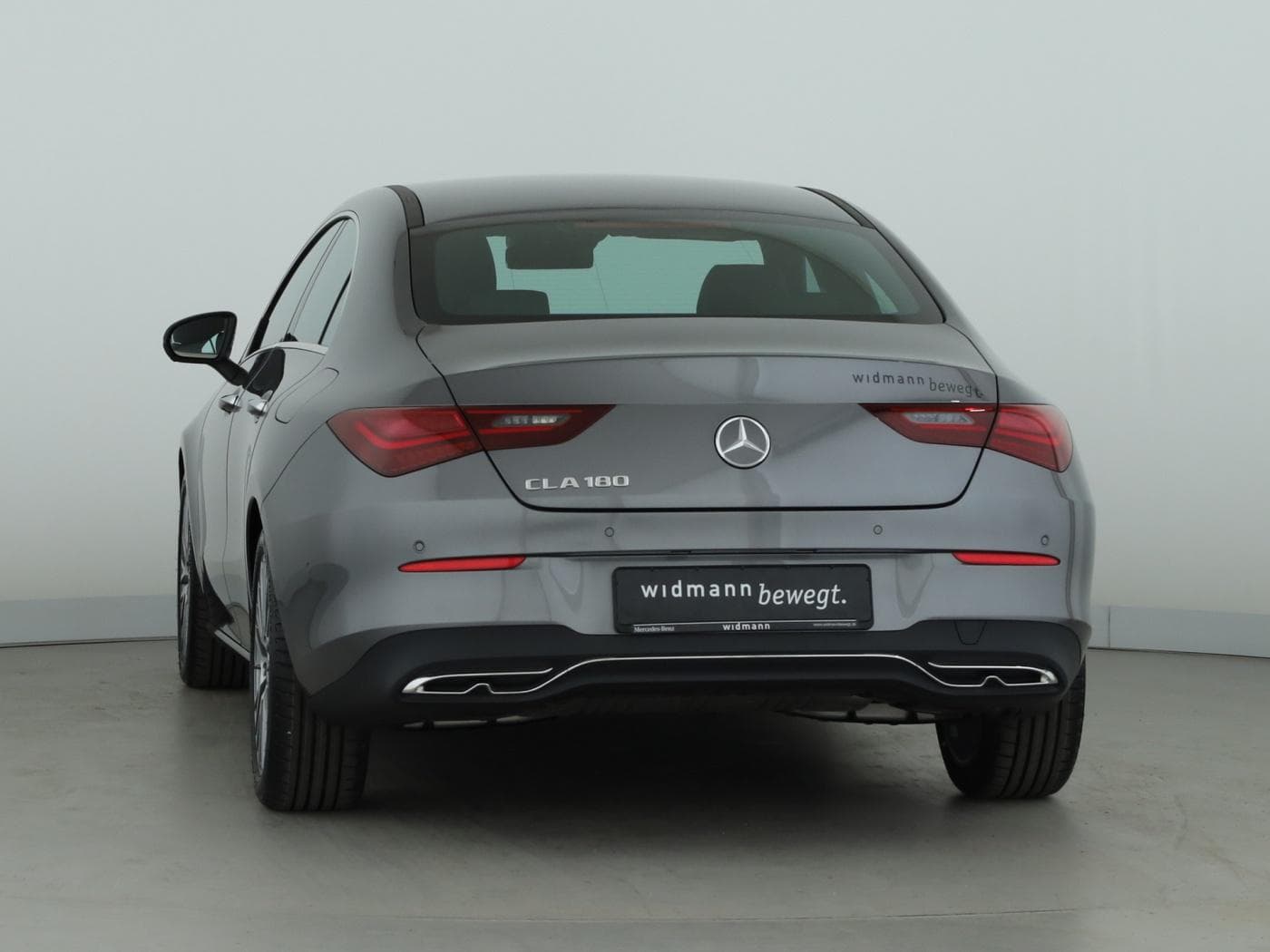 Mercedes-Benz CLA 180 Coup Bild 4