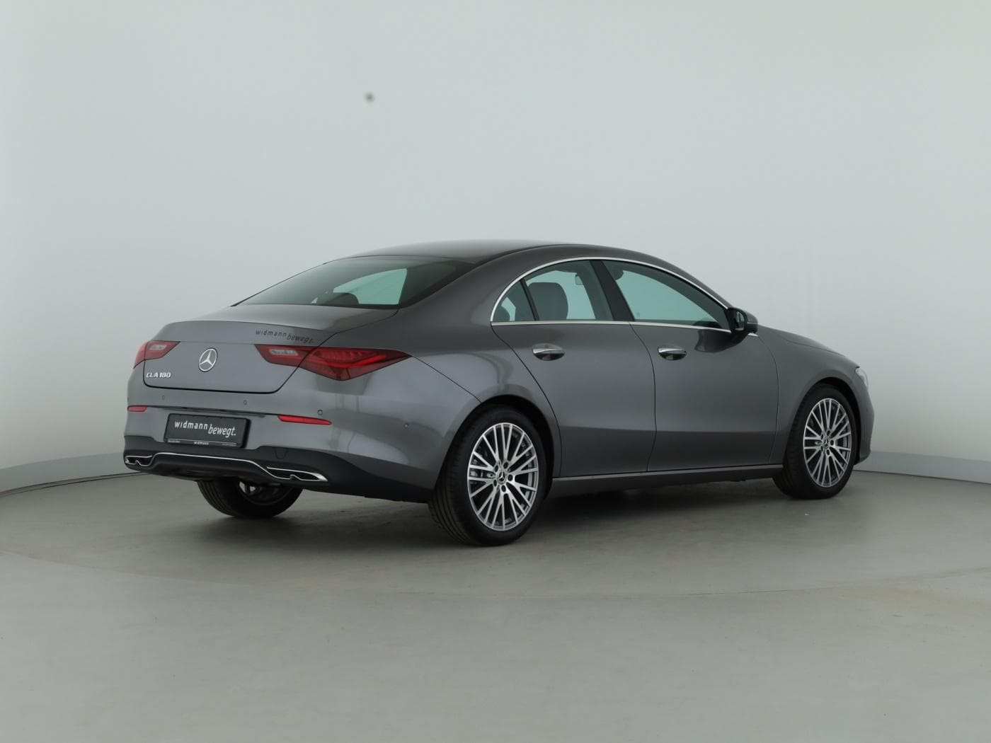 Mercedes-Benz CLA 180 Coup Bild 6