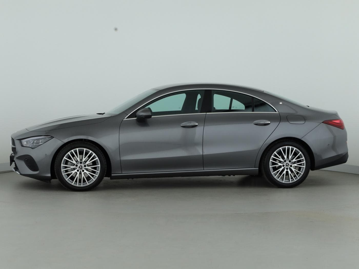 Mercedes-Benz CLA 180 Coup Bild 7