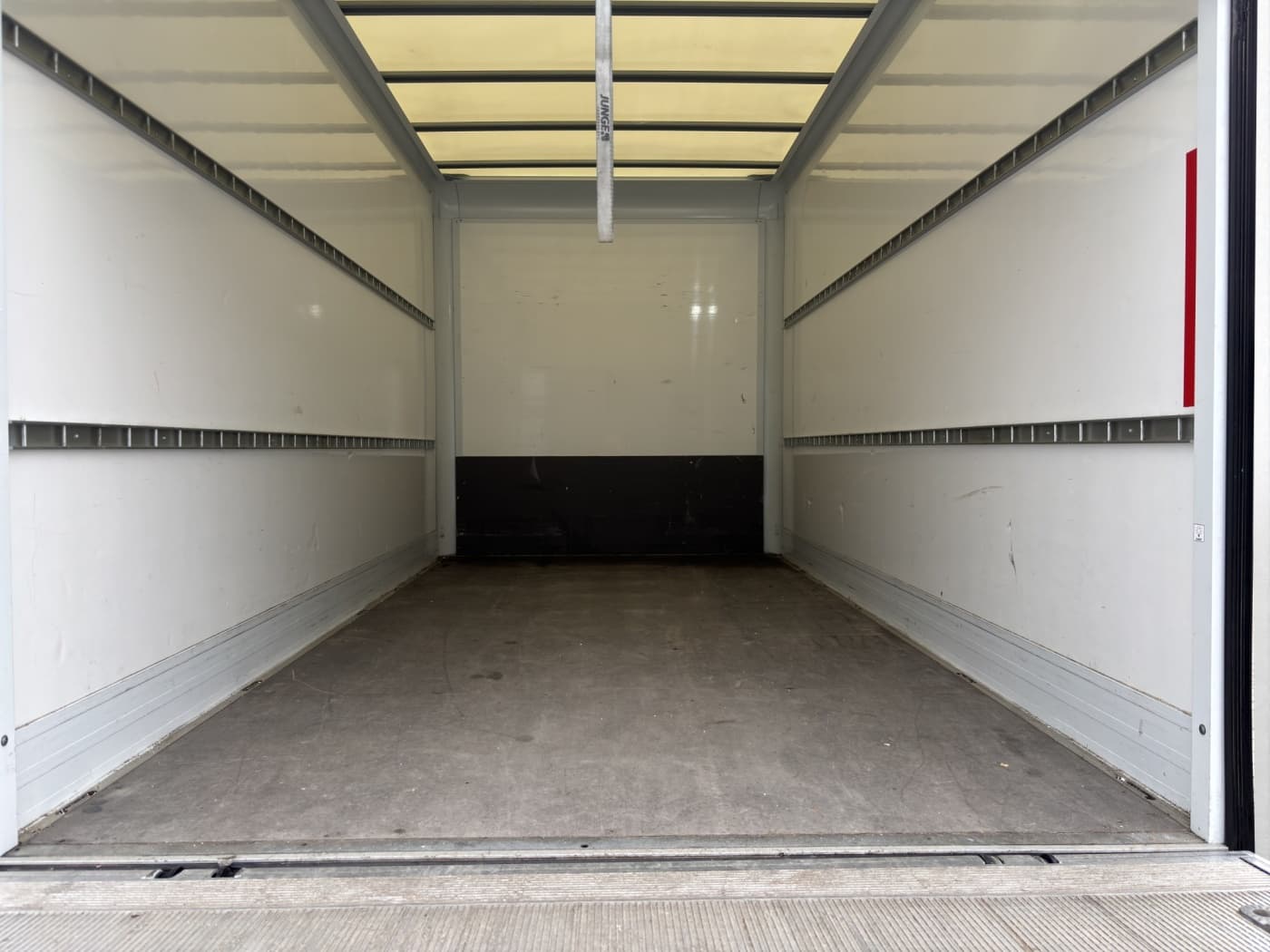 Mercedes-Benz Sprinter 317 CDI Koffer lang Bild 17