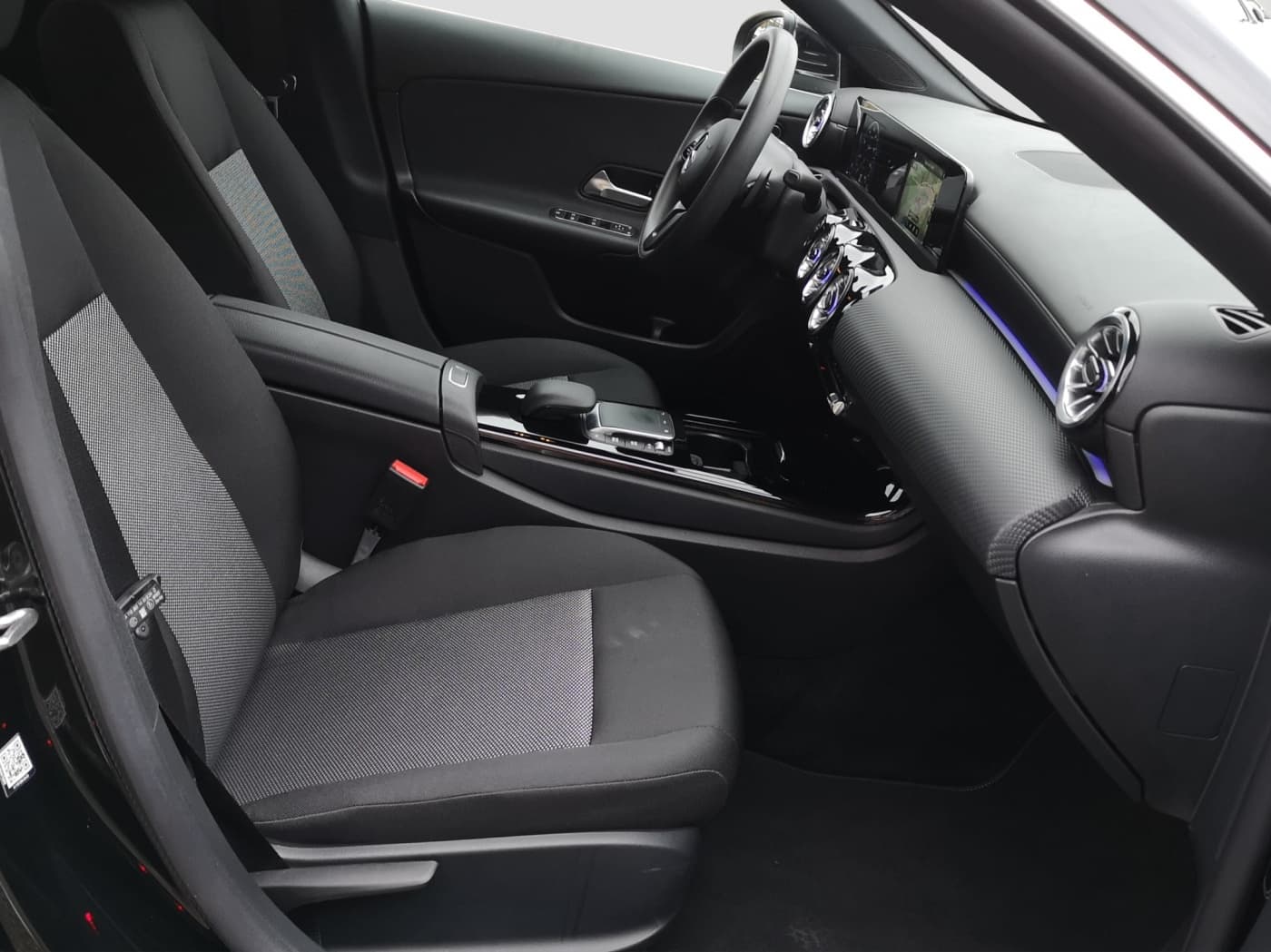 Mercedes-Benz CLA 180 d SB Bild 15