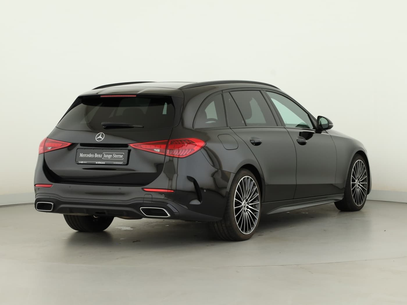 Mercedes-Benz C 300 d T Bild 2