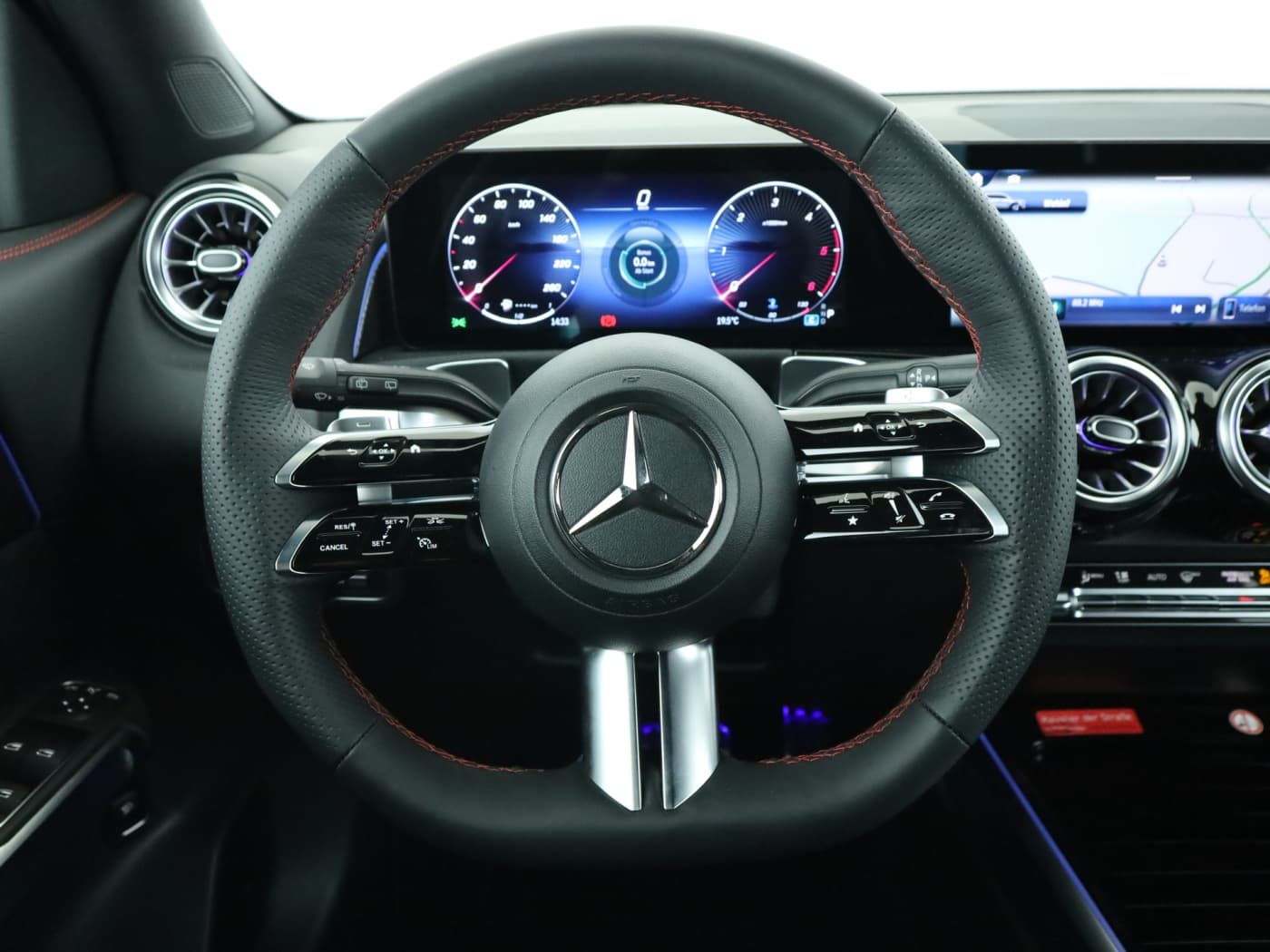 Mercedes-Benz GLB 220 d 4MATIC Bild 11