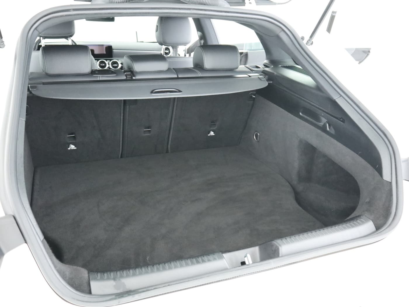 Mercedes-Benz CLA 250 e SB Bild 22