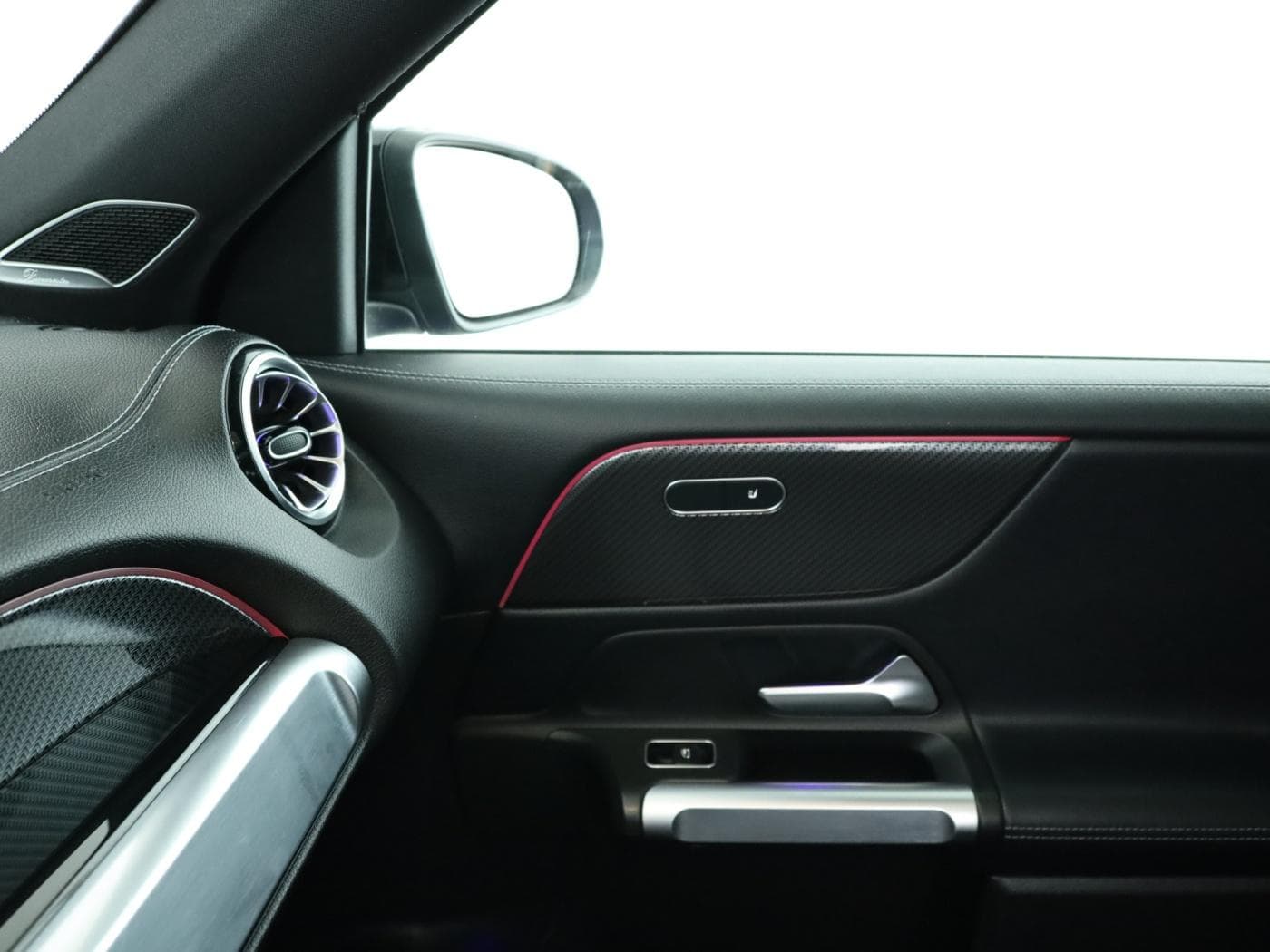 Mercedes-Benz GLB 250 4M Bild 16