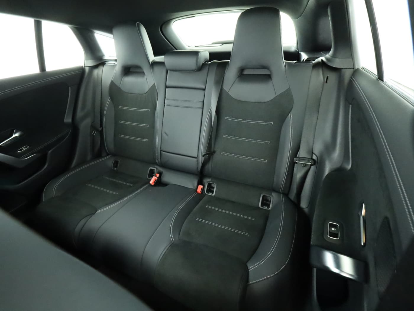 Mercedes-Benz CLA 200 SB Bild 18