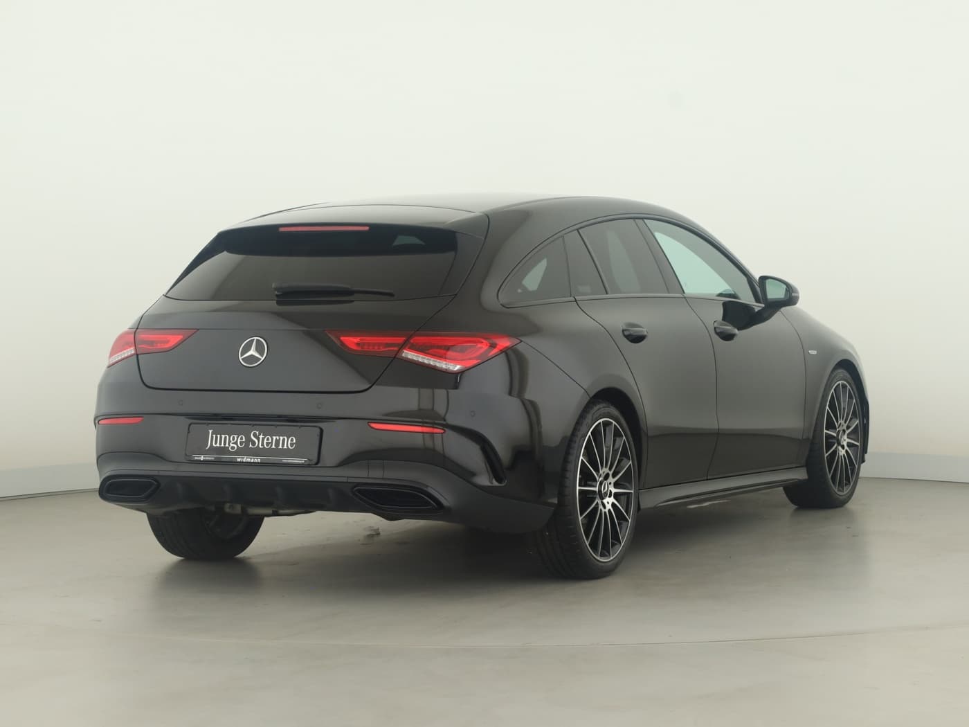 Mercedes-Benz CLA 200 SB Bild 2