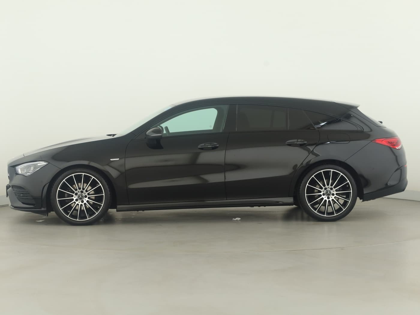 Mercedes-Benz CLA 200 SB Bild 7