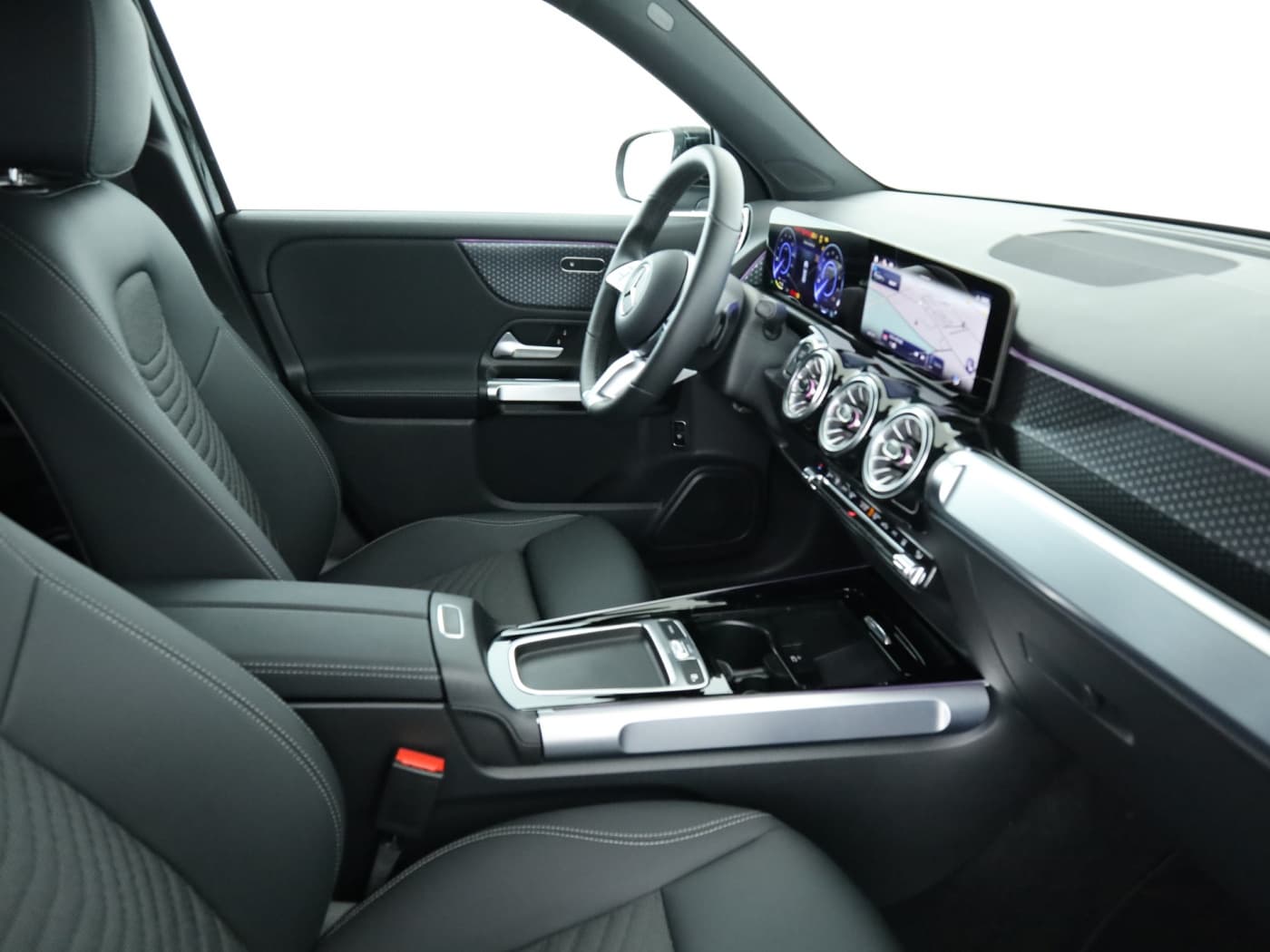Mercedes-Benz EQB 300 4M Bild 17