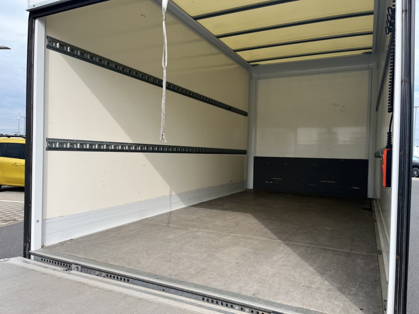 Mercedes-Benz Sprinter 317 CDI Koffer LBW Bild 18