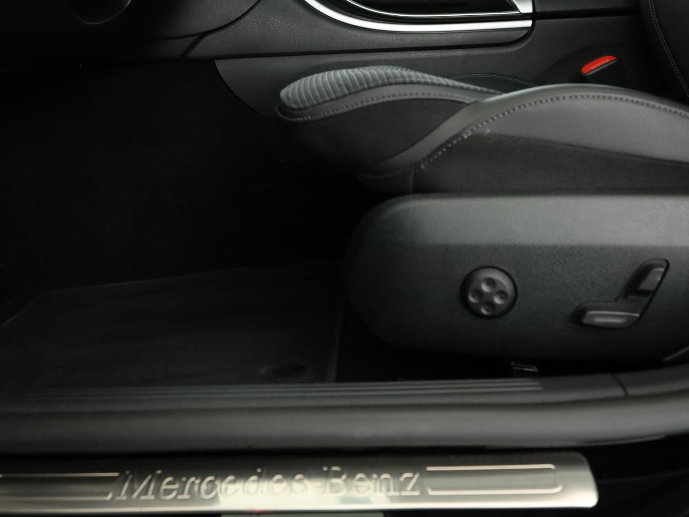 Mercedes-Benz C 220 d T Bild 25