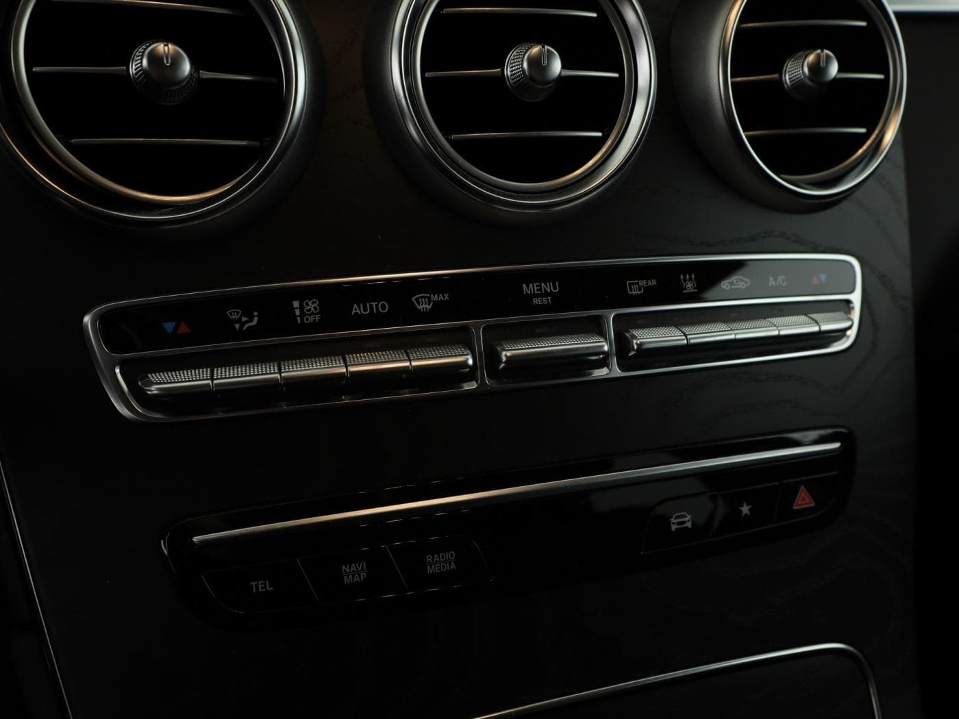 Mercedes-Benz GLC 300 de 4M Bild 14