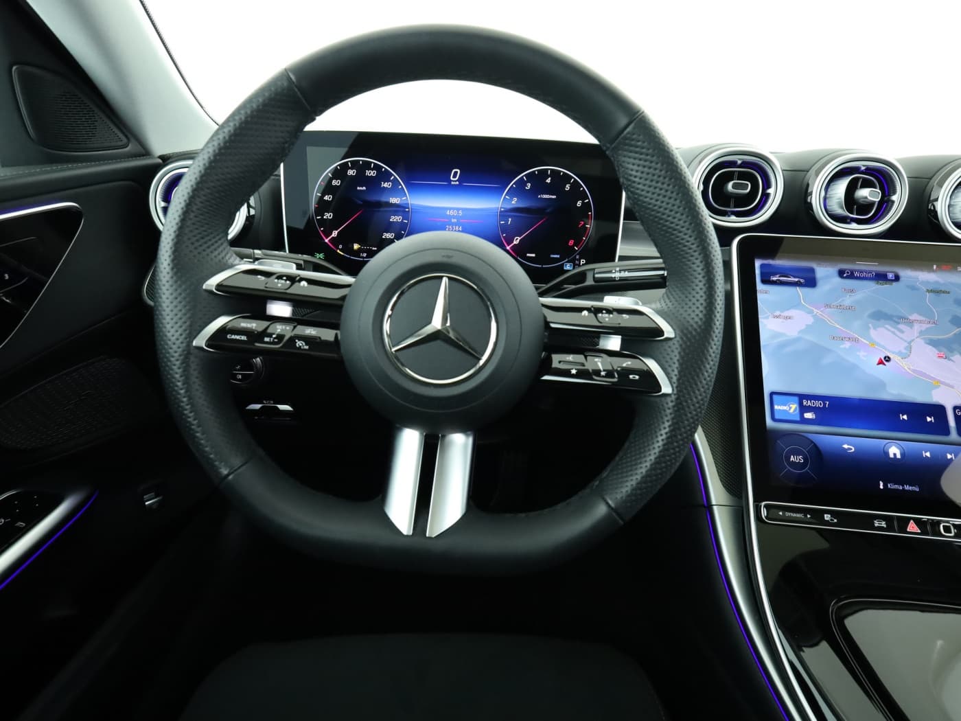 Mercedes-Benz C 180 Bild 11