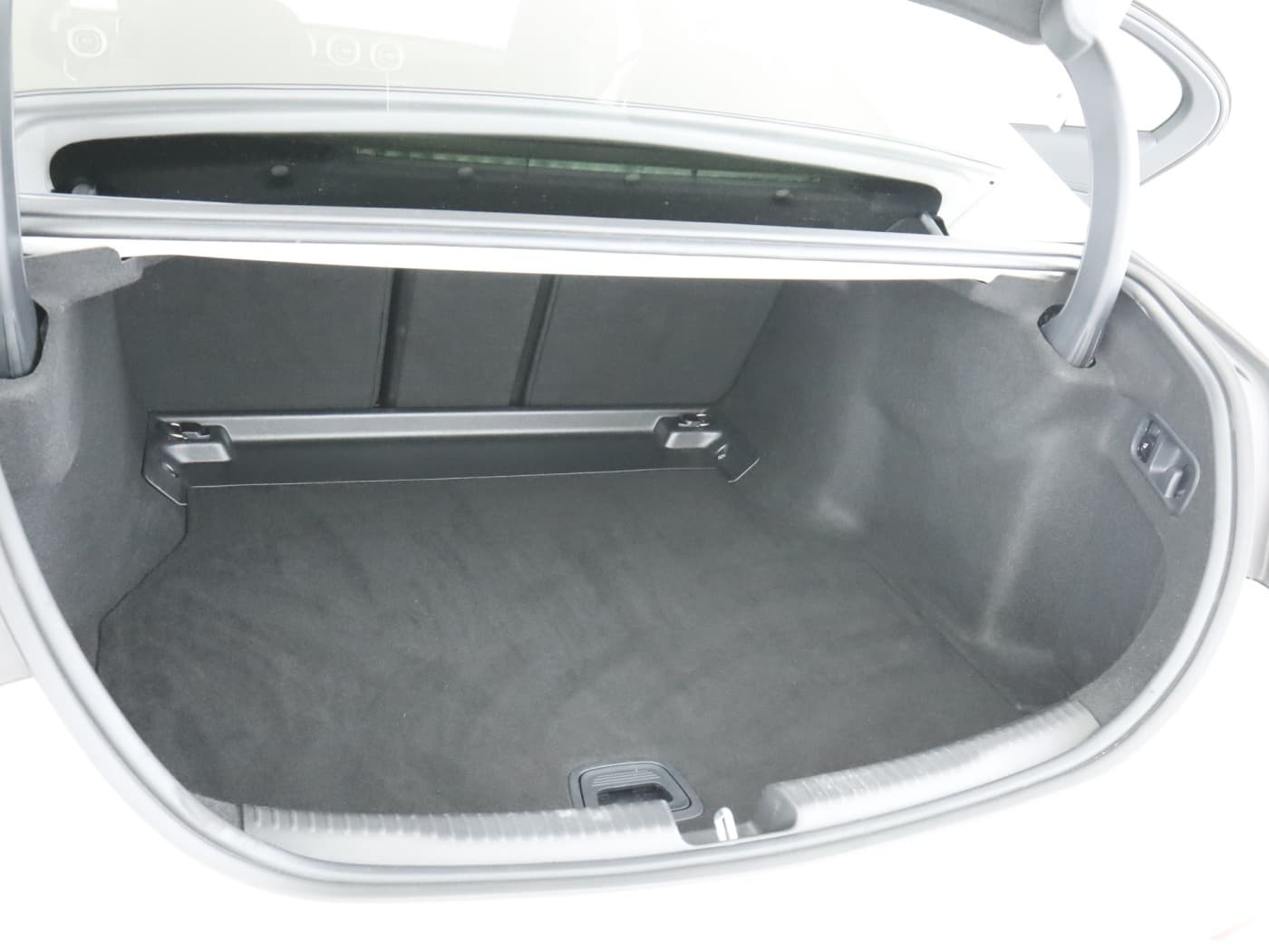 Mercedes-Benz C 180 Bild 23