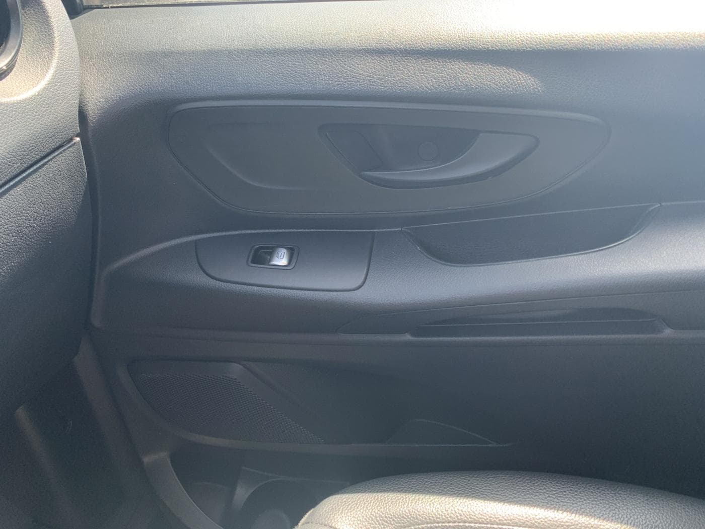 Mercedes-Benz Vito 110 CDI Mixto Kompakt Bild 14