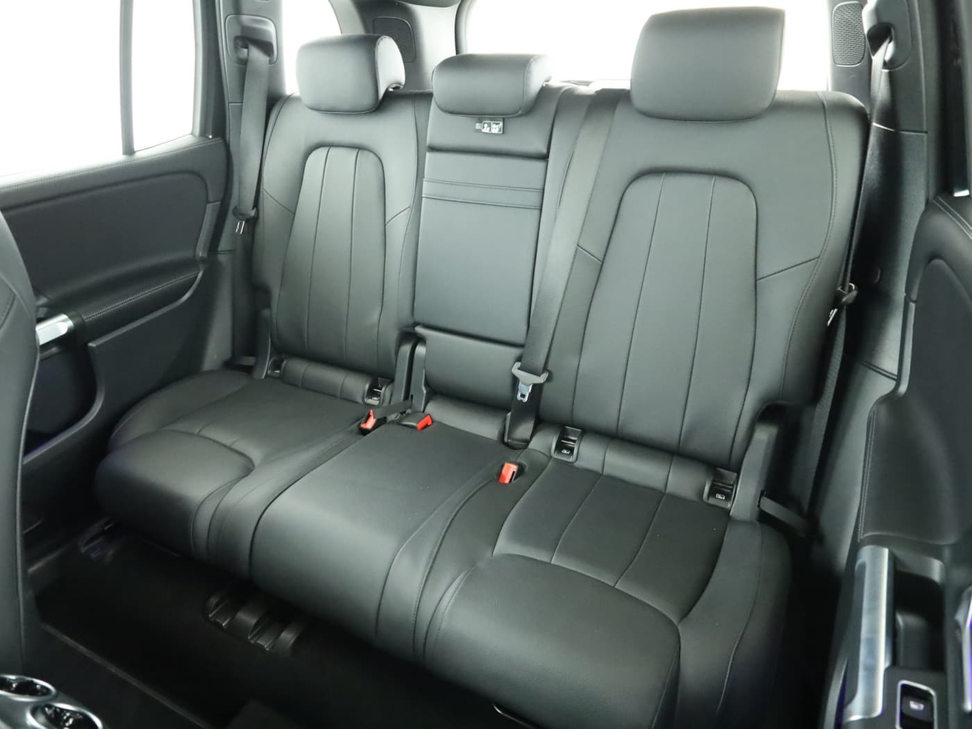 Mercedes-Benz GLB 220 d 4M Bild 18