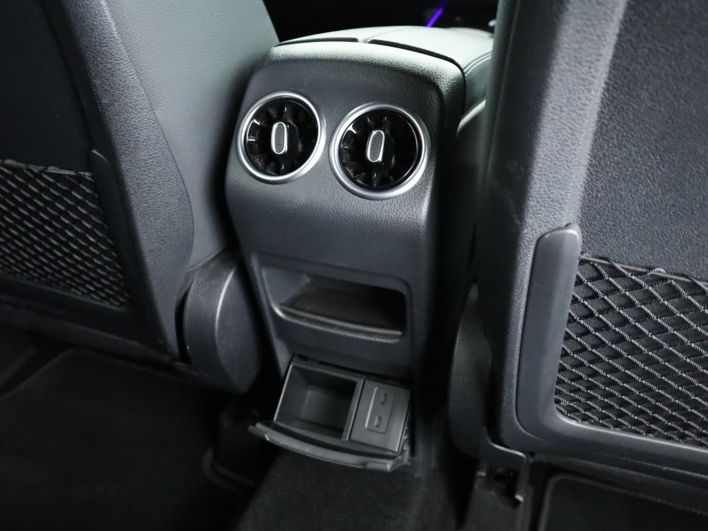 Mercedes-Benz GLB 220 d 4M Bild 23