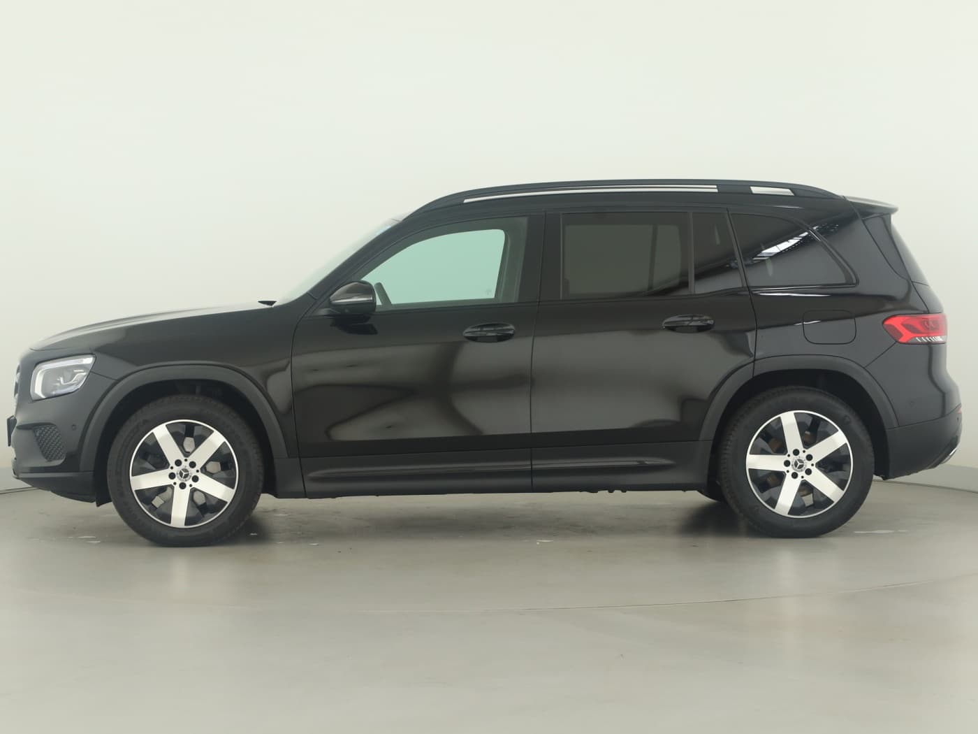 Mercedes-Benz GLB 220 d 4M Bild 7