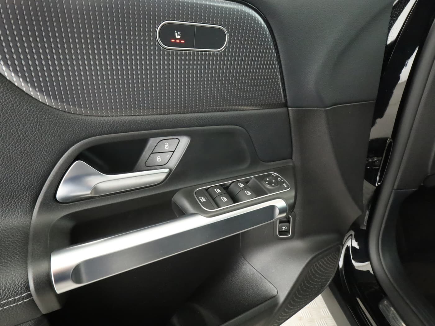 Mercedes-Benz GLB 250 4M Bild 20