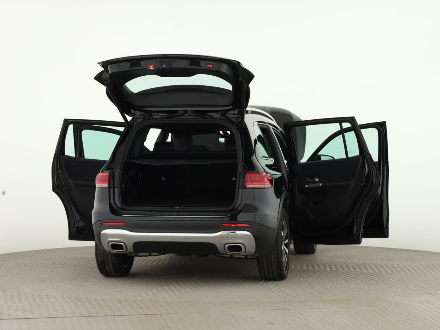 Mercedes-Benz GLB 250 4M Bild 9