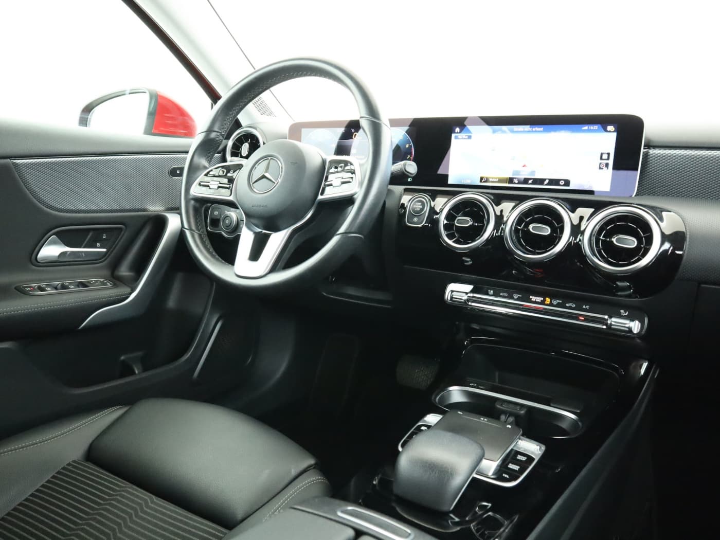 Mercedes-Benz A 220 Bild 10