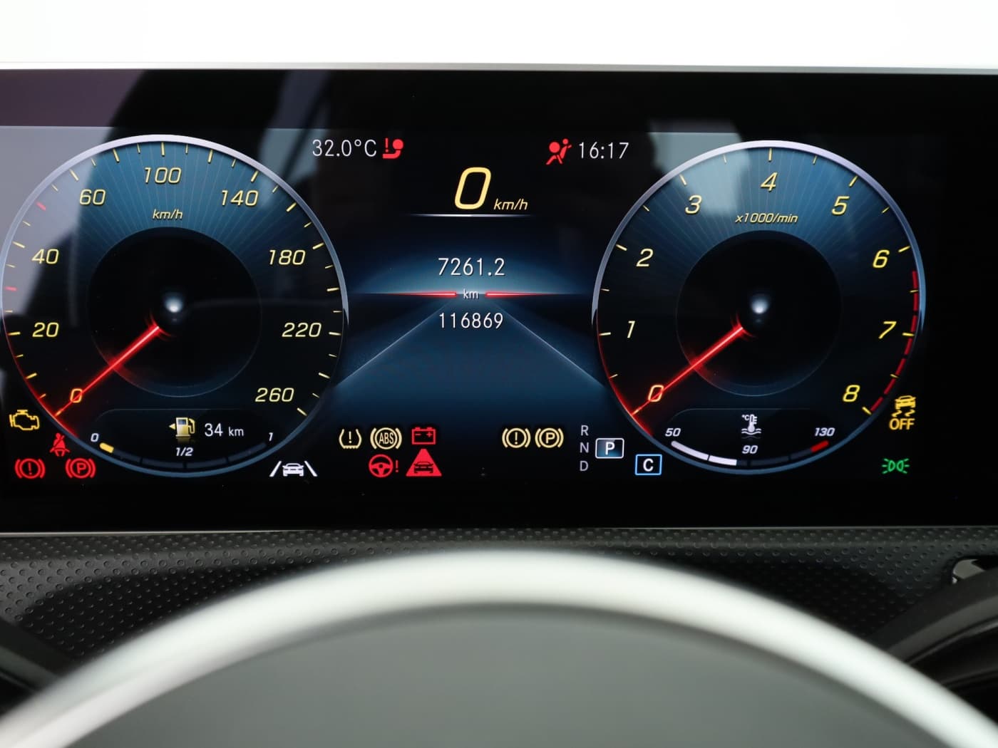 Mercedes-Benz A 220 Bild 12