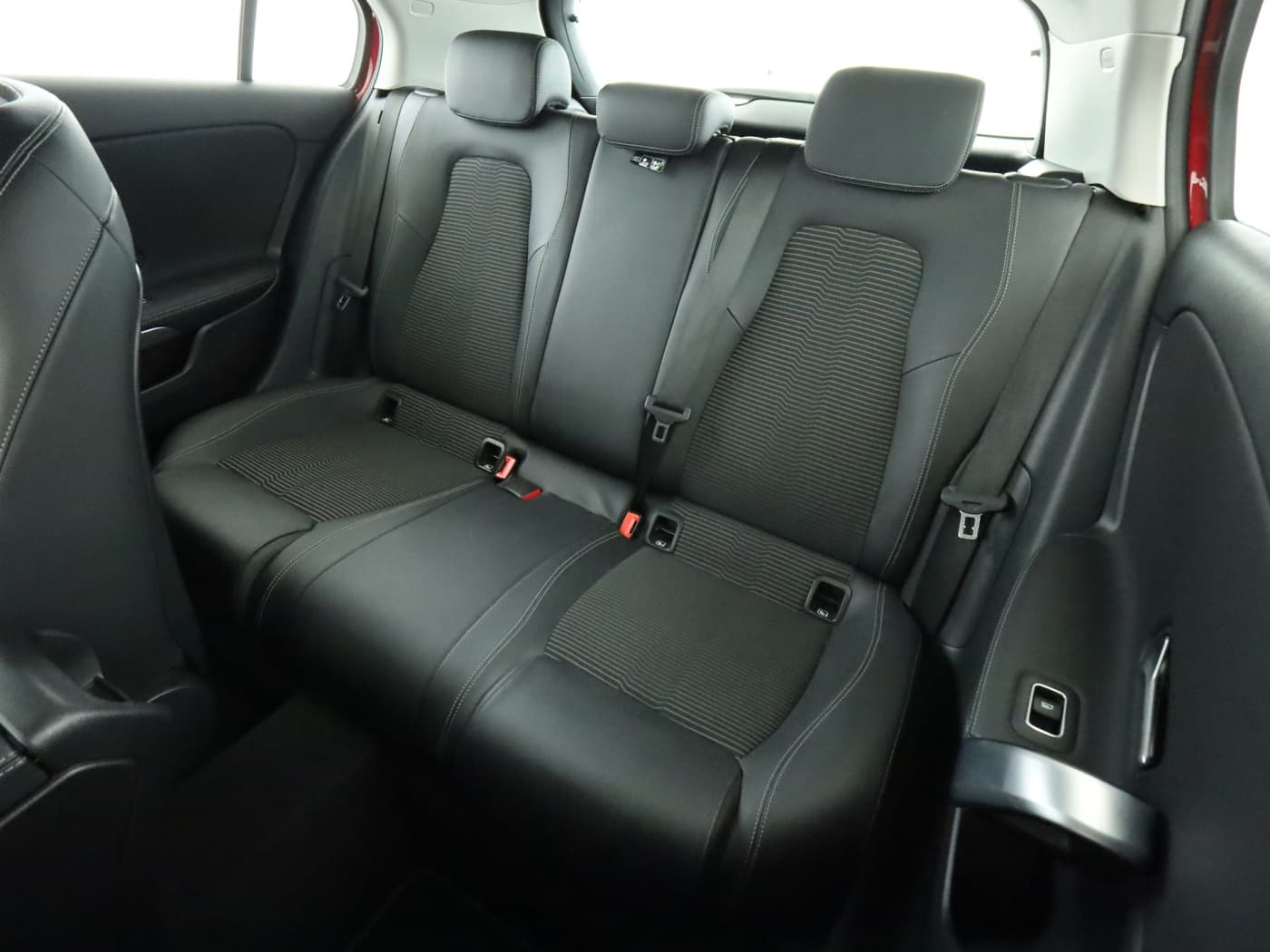 Mercedes-Benz A 220 Bild 18