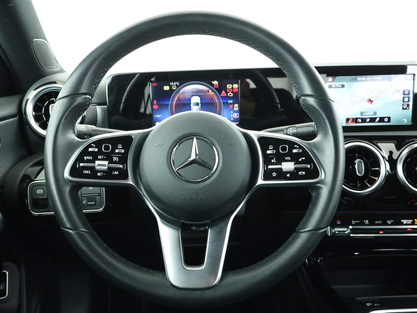 Mercedes-Benz A 250 e Lim Bild 11
