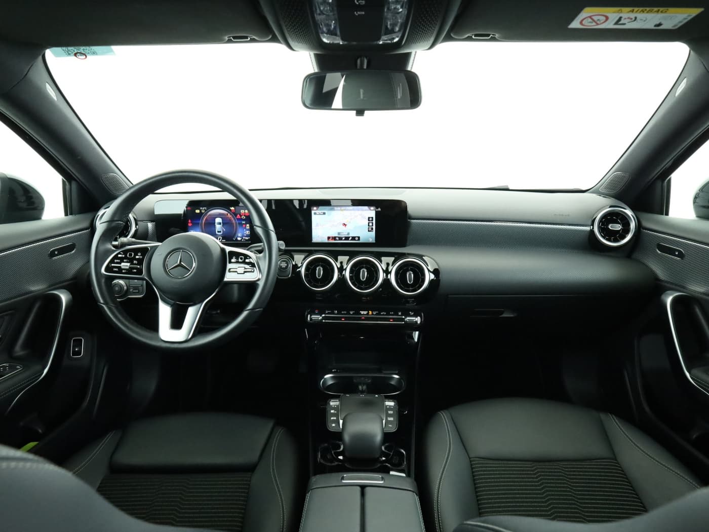 Mercedes-Benz A 250 e Lim Bild 19