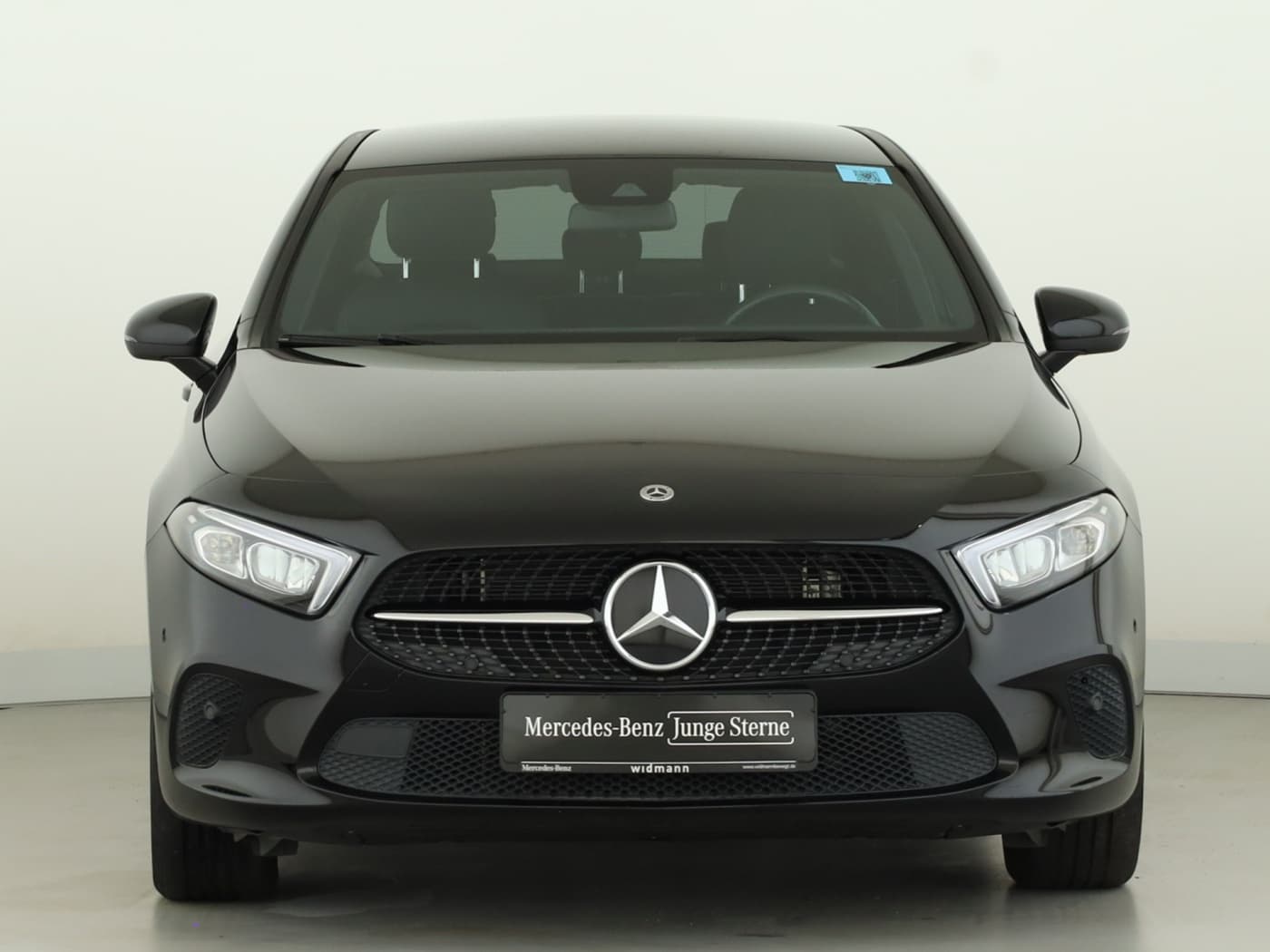 Mercedes-Benz A 250 e Lim Bild 3